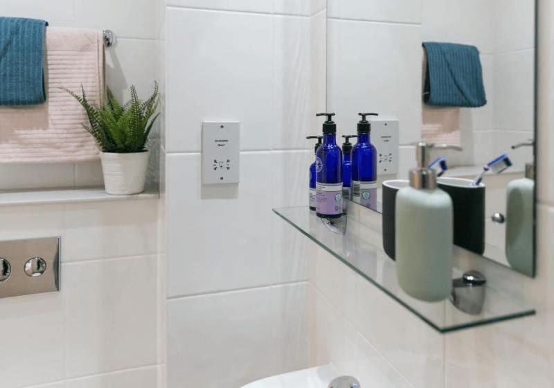 Charming Ensuite Bedrooms At The Brickworks In Apartment York