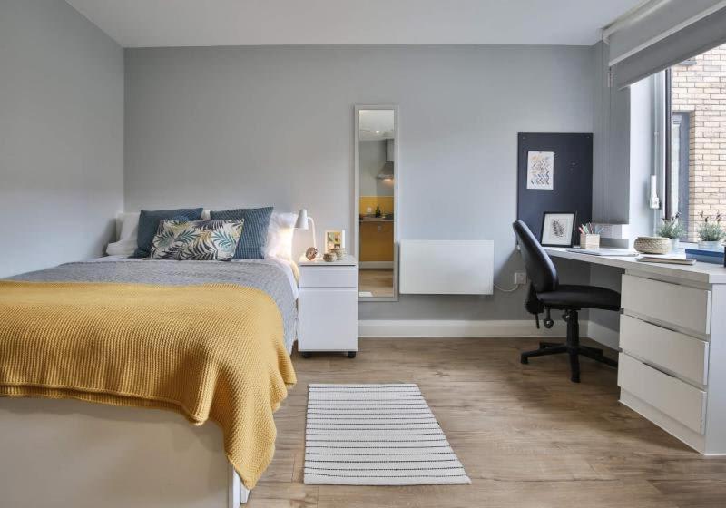 Apartment Charming Ensuite Bedrooms At The Brickworks In